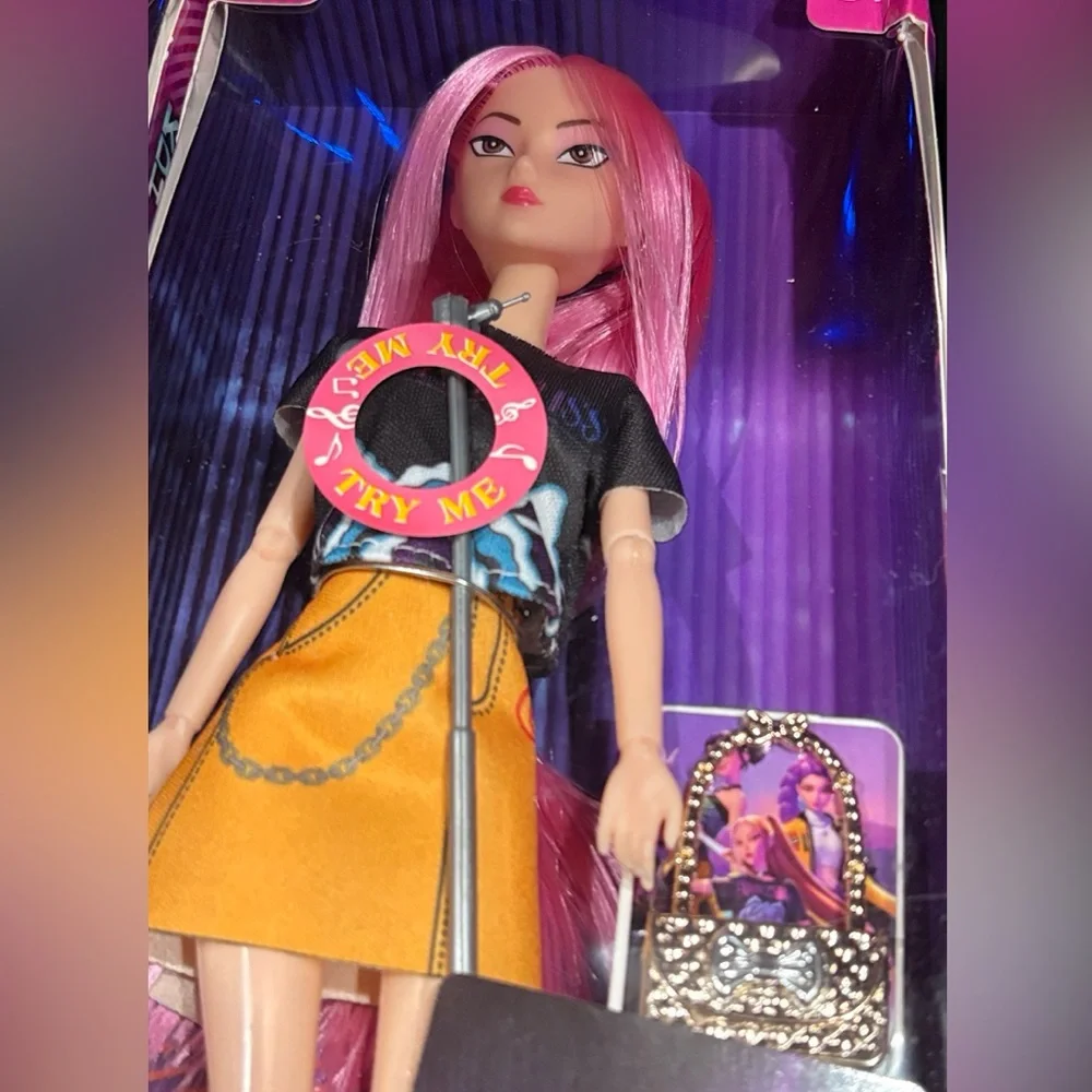 SINGING K-Pop Demon Hunters 3 Fashion Dolls Musical NIB‎